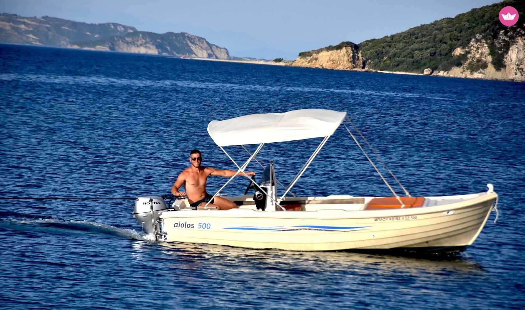 Bateau à moteur Aiolos 2016 20cv 4