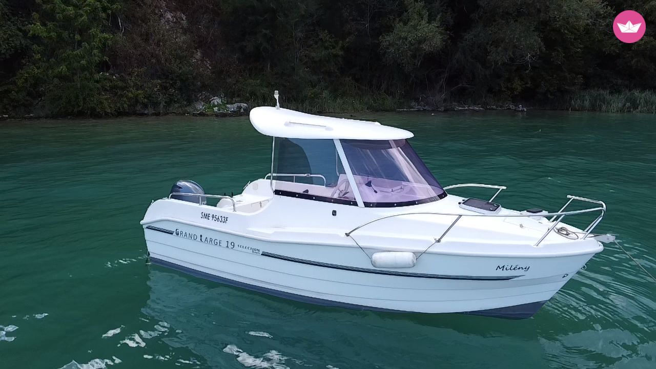 Bateau à moteur Ultramar DAREK CO AQUALINE 70cv