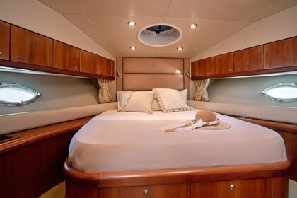 SUNSEEEKER PREDATOR 52