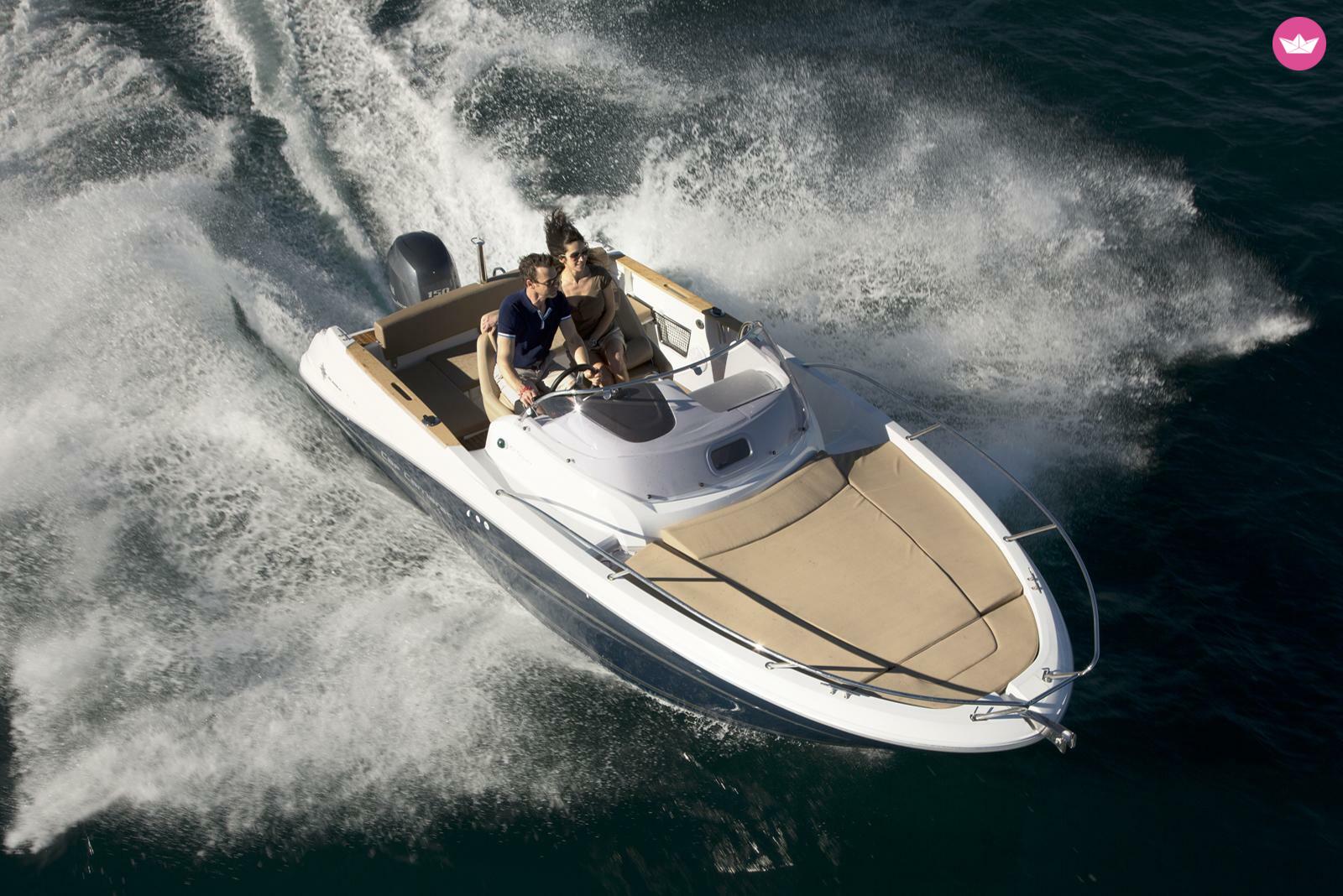 Bateau à moteur Jeanneau Cap Camarat 6.5 Wa 150cv