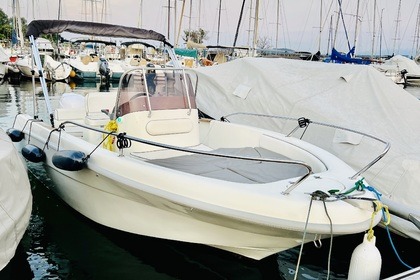 Rental Motorboat Selva Marine 5.50 Neuchâtel