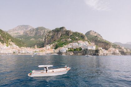 Noleggio Barca a motore Aprea Gozzo Milano Aprea Amalfi