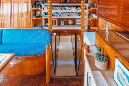 wonderful classic gulet for 16 guests