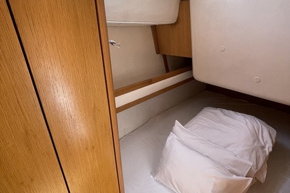 SASA VEKTOR Adria 1002v