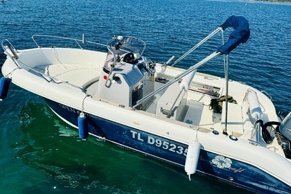 Rental Motorboat Pacific Craft Open 630 Six-Fours-les-Plages