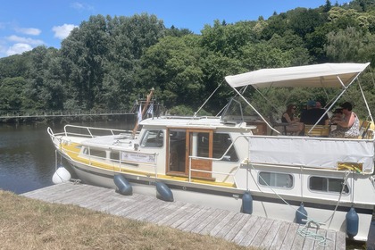 Aufenthalt an der Blavet – Charmante Motoryacht mit Terrasse, für Bootsurlaub oder Winteraufenthalt am Steg