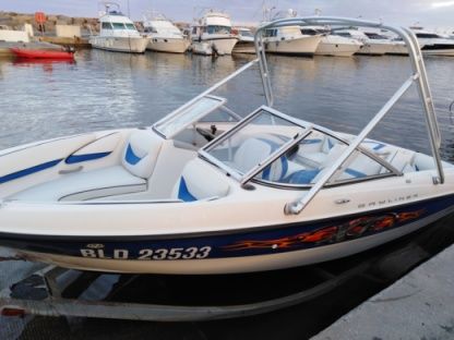 Location Bateau à moteur Bayliner 185 Saint-Gérons