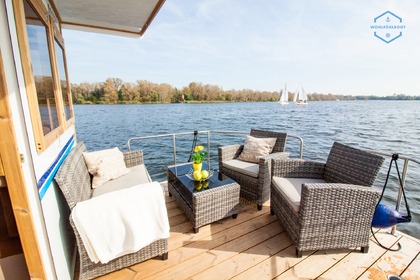 Rental Houseboats Festlieger, nicht fahrbar Bad Saarow
