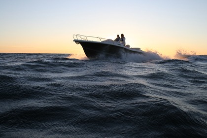 Miete Motorboot Kelt White shark 250 SC Marseille