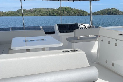 Spacious new power catamaran in Coiba and Chiriqui's Pacific island paradise