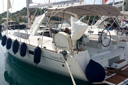 Beneteau Oceanis 45, Stella