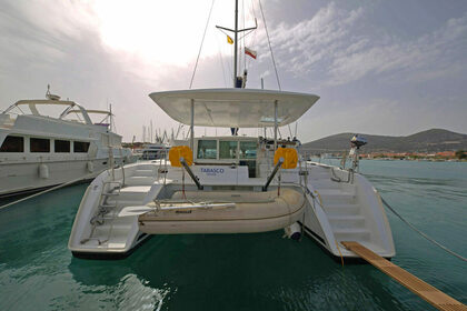 Hire Catamaran Lagoon Lagoon 420 Trogir