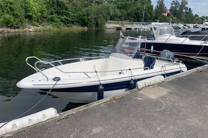 Charter Motorboat Yamarin 59cc Stockholm