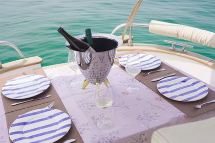 TOUR GULF OF POETS private