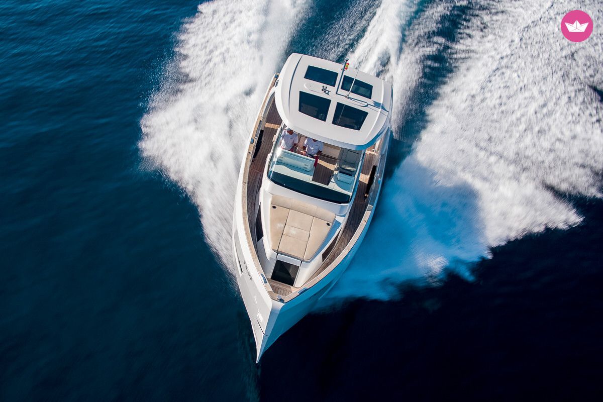 Bateau à moteur Fjord 41 XL 880cv 4