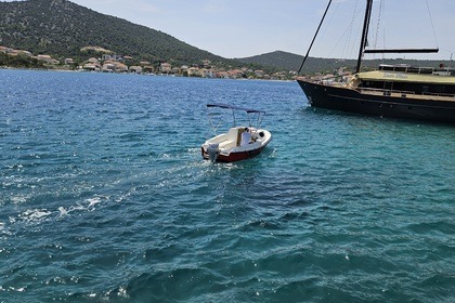 Adria 500 - Free licence boat