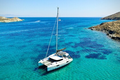 Sail with our Lagoon 42!