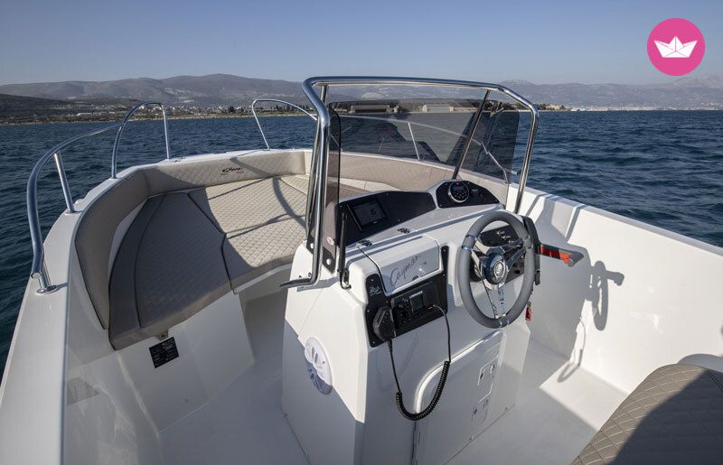 Bateau à moteur Speedy Cayman 585 open 130cv 6