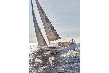 Charter Sailboat Jeanneau Sun Odyssey 440 Palma de Mallorca