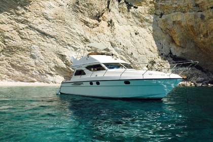 Charter Motorboat PRINCESS 380 Paros