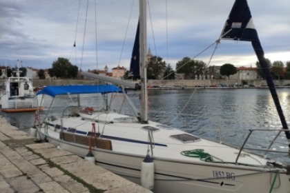 Charter Sailboat Bavaria 36 Cruiser Zadar
