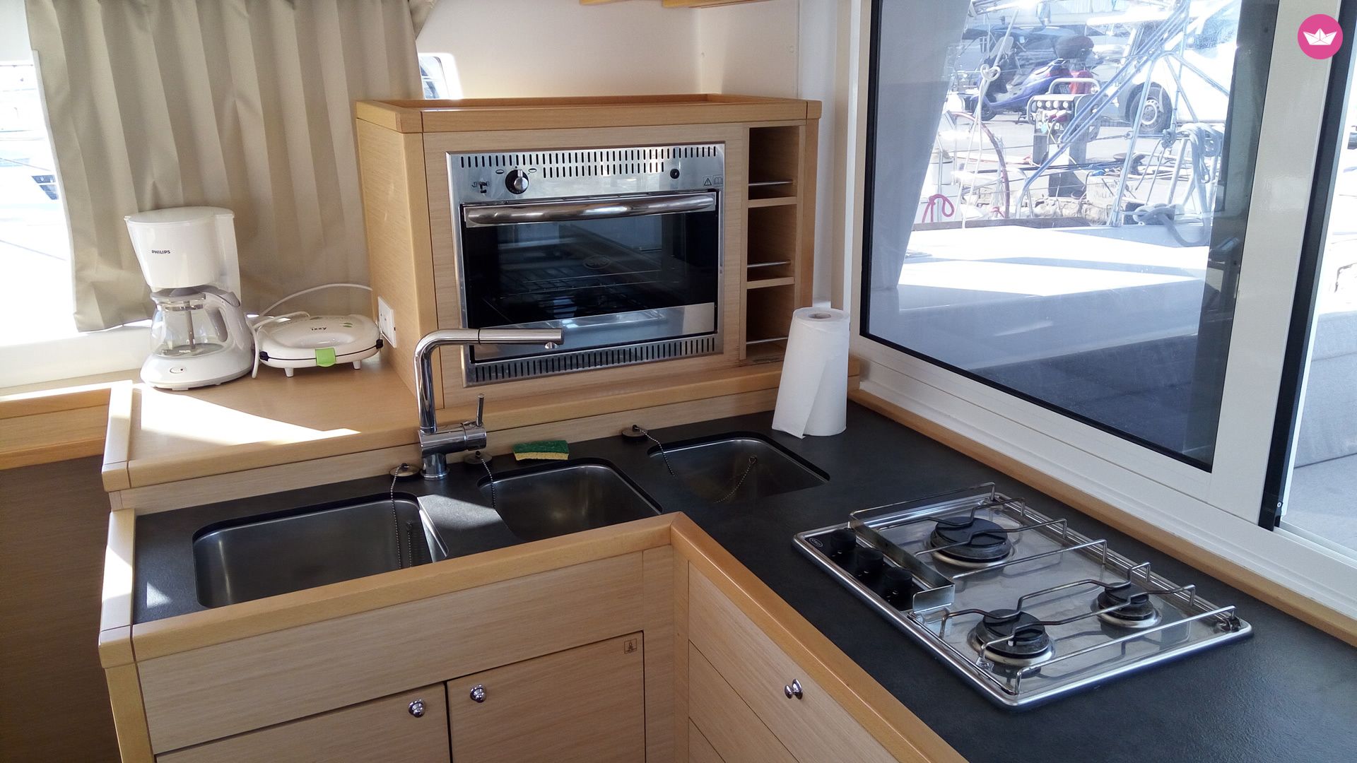 Catamaran Lagoon 400 S2  