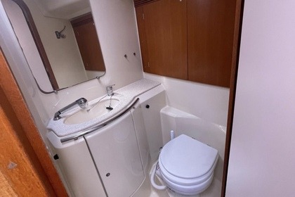 Dufour performance 44