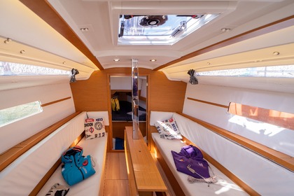 Sun Oddyssey 349 - Marina di Cecina