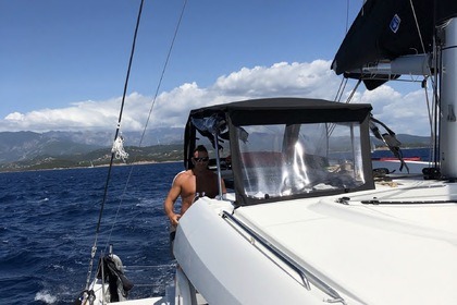 Geo, The top catamaran Lagoon 40 in the Tuscany area