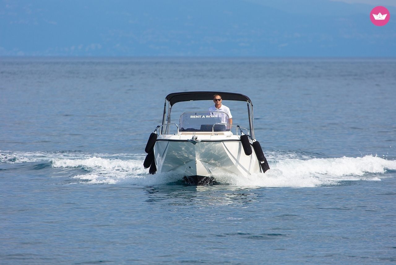 Bateau à moteur Quicksilver Activ 605 Open 150cv 2