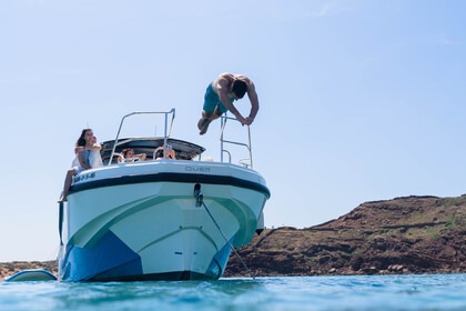 Alquiler Lancha PACHIRA THE TOUR Fornells