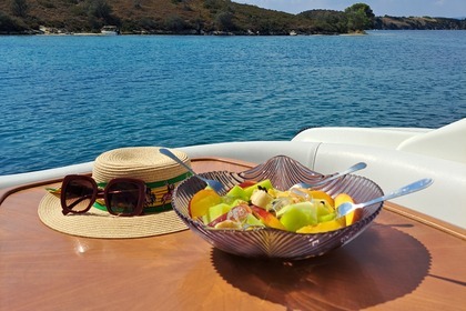 Charter Motorboat Cranchi Zaffiro 34 Chalkidiki
