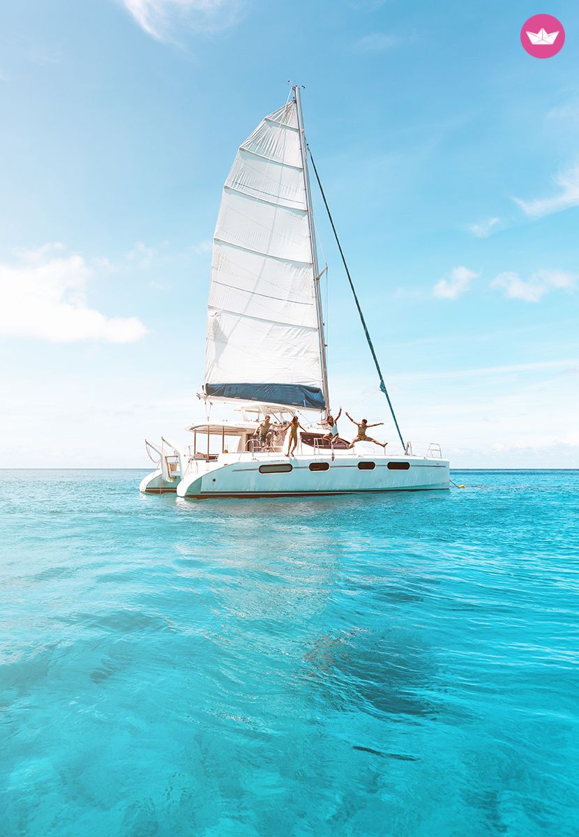 Catamaran Robertson & Caine Leopard 47' 14.3m