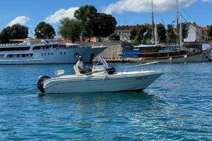 Charter Motorboat Reful Flyer 22 Zadar