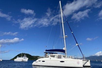 Aluguel Catamarã Fountaine Pajot Lavezzi 40 Le Marin