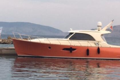 Charter Motorboat Mochi Craft Dolphin 44' Rapallo