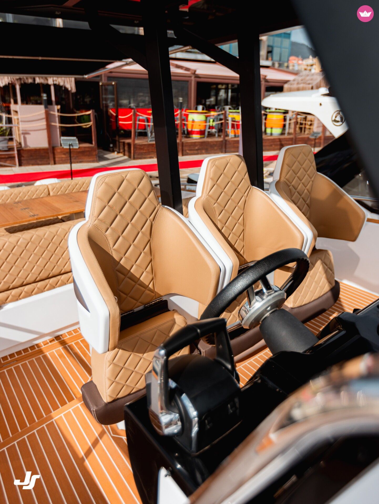 Bateau à moteur SALPA AVANGARDE 1.1 600cv 3