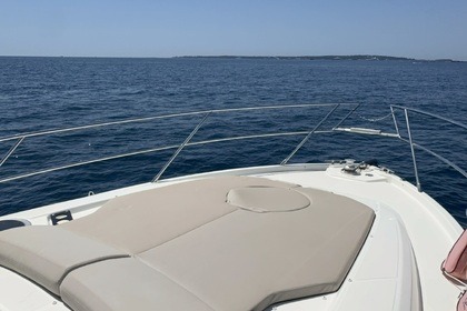 Noleggio Gommone CRANCHI Z35 Cannes