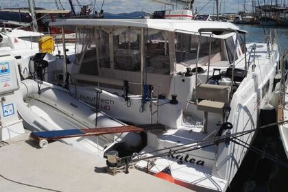 Noleggio Catamarano Nautitech Nautitech 40 Open - 4 + 2 cab. Morter-Incoronate