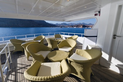 Snefro Pearl – 3 nights Dolphin Safari Cruise