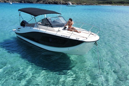 Charter Motorboat Quicksilver 875 sundeck Mahón