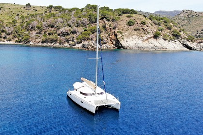 Rental Catamaran Fountaine Pajot Lipari 41 Roses