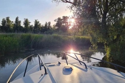 Rent Our Classic Spitgatter Master 740 in Raamsdonksveer