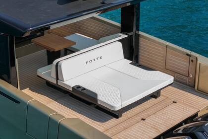 Hyra båt Motorbåt Forte Forte 47 Cannes