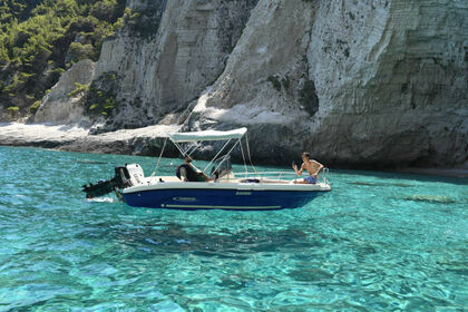 Rental Boat without license  RANIERI Soverato 5.40 Zakynthos