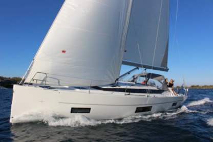 Noleggio Barca a vela Bavaria Bavaria C45 Volo