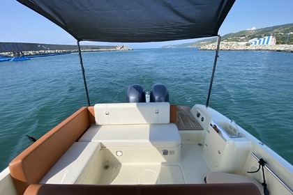 Noleggio Barca a motore ASCHENEZ CX270 Tropea