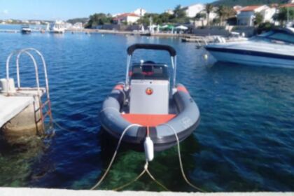 Noleggio Gommone Hydrosport Rib 646 Veglia