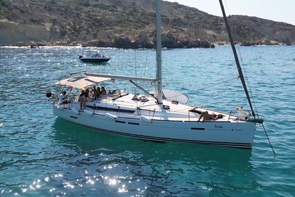 Rental Sailboat Jeanneau Sun Odyssey 439 Valletta