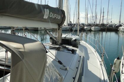 Location Voilier Dufour Yachts Dufour 470 - 4 + 1 cab. Alimos